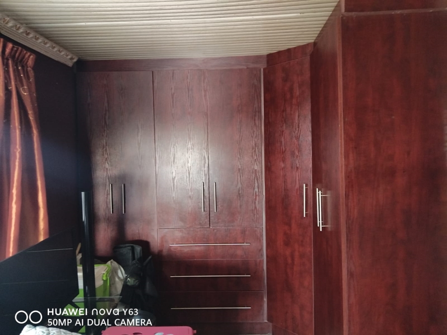 3 Bedroom Property for Sale in Scenery Park Eastern Cape